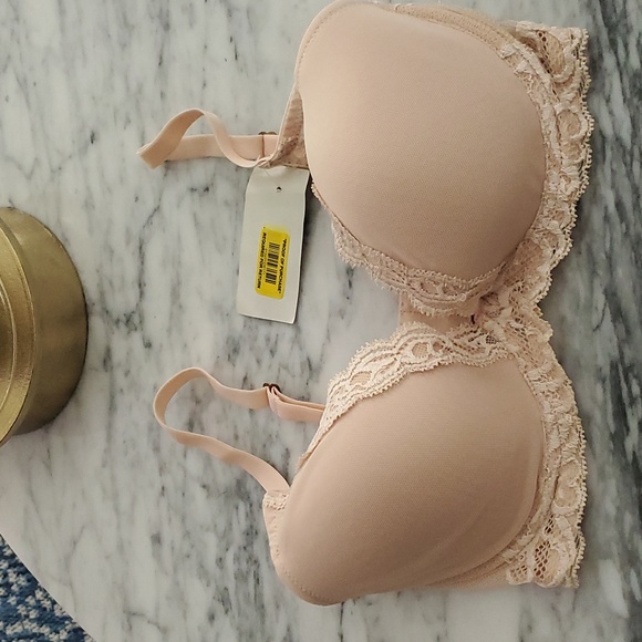Natori Feathers Bra - Picture 1 of 1